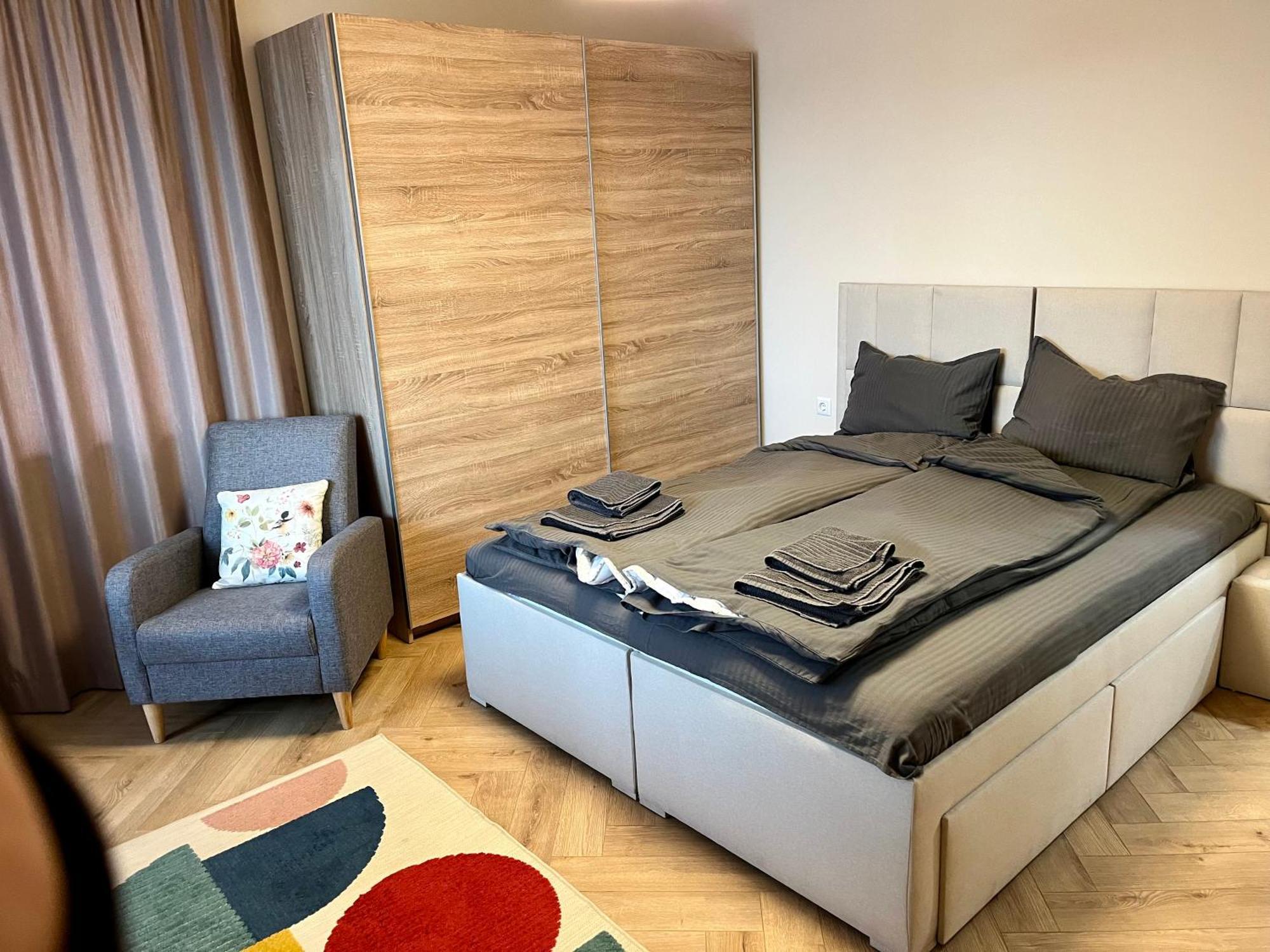 Parkview Luxury In City Center 8 ヴェリコ・タルノヴォ エクステリア 写真