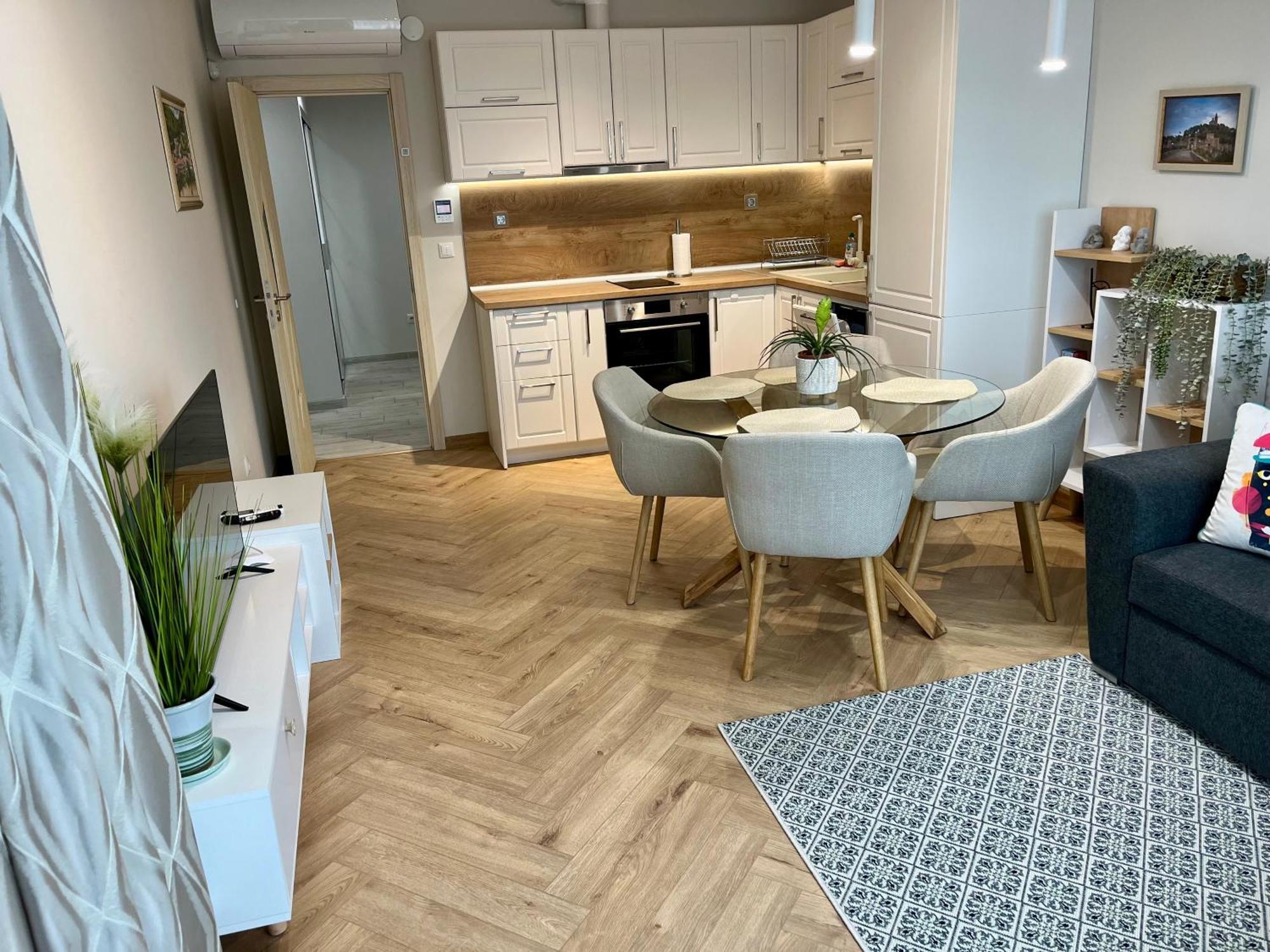 Parkview Luxury In City Center 8 ヴェリコ・タルノヴォ エクステリア 写真