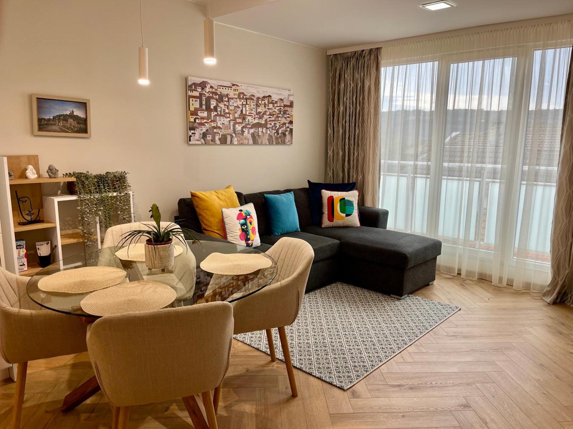 Parkview Luxury In City Center 8 ヴェリコ・タルノヴォ エクステリア 写真